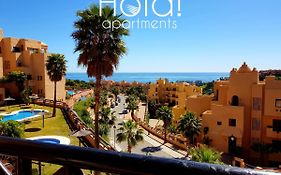 Hola! Apartments At Coto Real